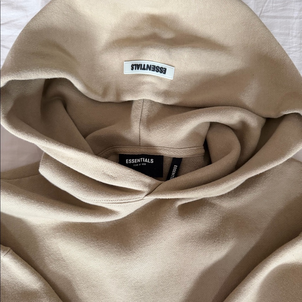 ESSENTIALS HOODIE - Picture 3 of 4
